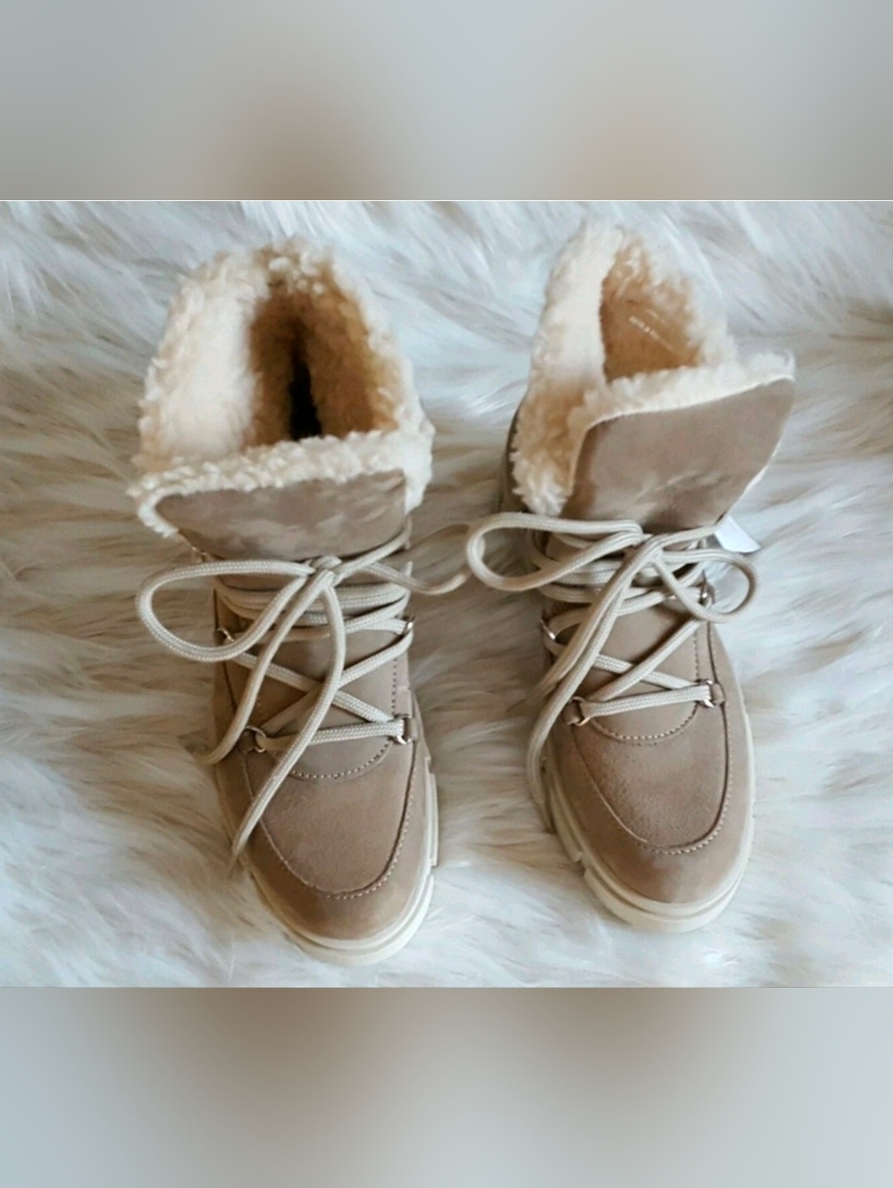 AVELLINI Sherpa Boots Soft Light Brown EU 40/ US 9.5 Beige Suede Lace Up & Lined